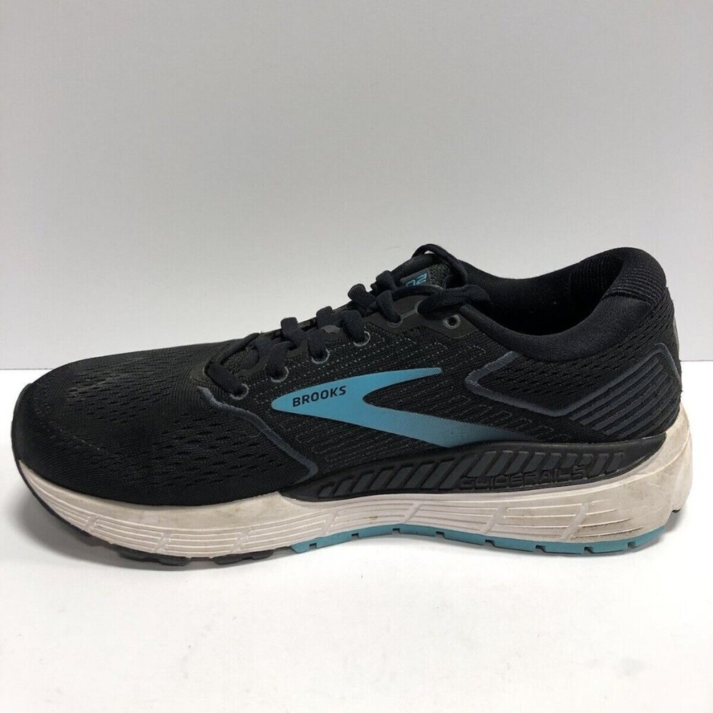 Brooks Women’s Ariel ‘20, Black Running Shoes, Size 10M